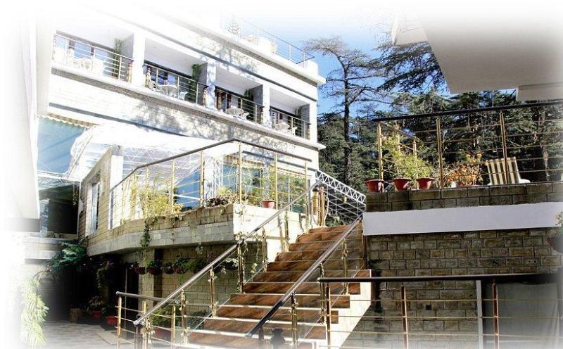 East Bourne Resort Shimla Zewnętrze zdjęcie